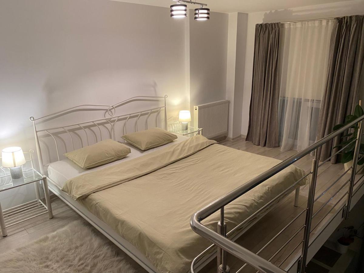 Apartament Apartament Ana Premium Oradea Zewnętrze zdjęcie