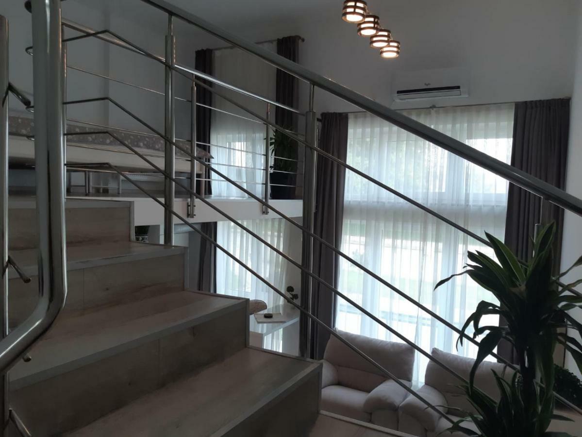 Apartament Apartament Ana Premium Oradea Zewnętrze zdjęcie